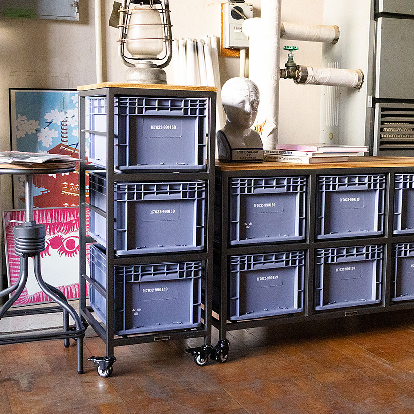 ミリタリーテイスト アイアン＆プラスティック キャビネット S 全国送料無料（沖縄・離島除く） 秘密基地系ファニチャー FML アメリカン雑貨 アメリカ雑貨 ミリタリーグッズ ミリタリー雑貨 かっこいい ガレージ雑貨 ガレージング雑貨 家具