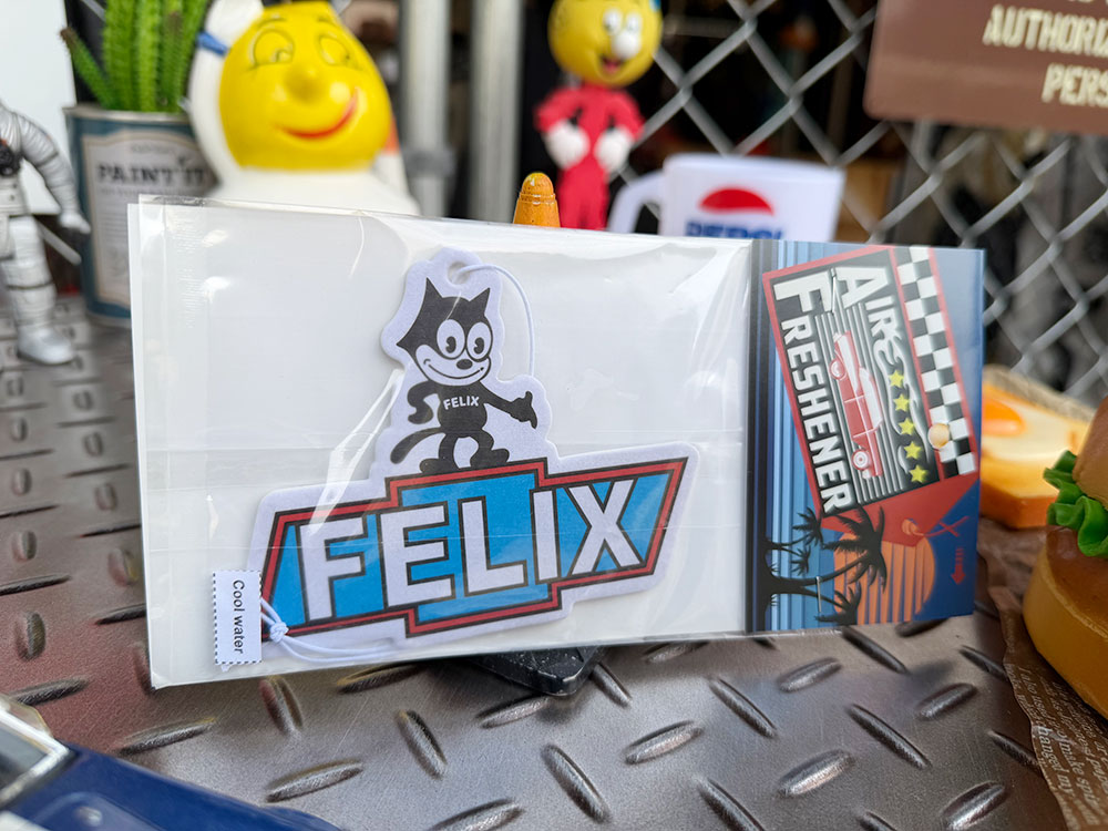 フィリックスシボレー　エアーフレッシュナー　（クールウォーターの香り）　アメリカン雑貨　アメリカ雑貨　グッズ　おしゃれ かっこいい　ガレージ雑貨　ガレージング雑貨　ショップインテリア