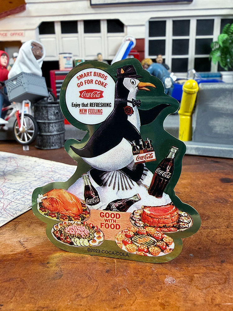 コカ・コーラ　オフィシャル　ミニステッカー　（ペンギン）　アメリカン雑貨　アメリカ雑貨　コカコーラグッズ　おしゃれ　ショップインテリア　シール　デカール
