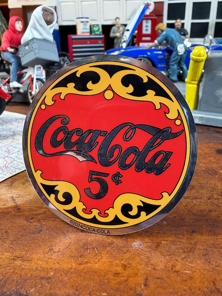 コカ・コーラ　オフィシャル　ミニステッカー　（コースターデザイン）　アメリカン雑貨　アメリカ雑貨　コカコーラグッズ　おしゃれ　ショップインテリア　シール　デカール
