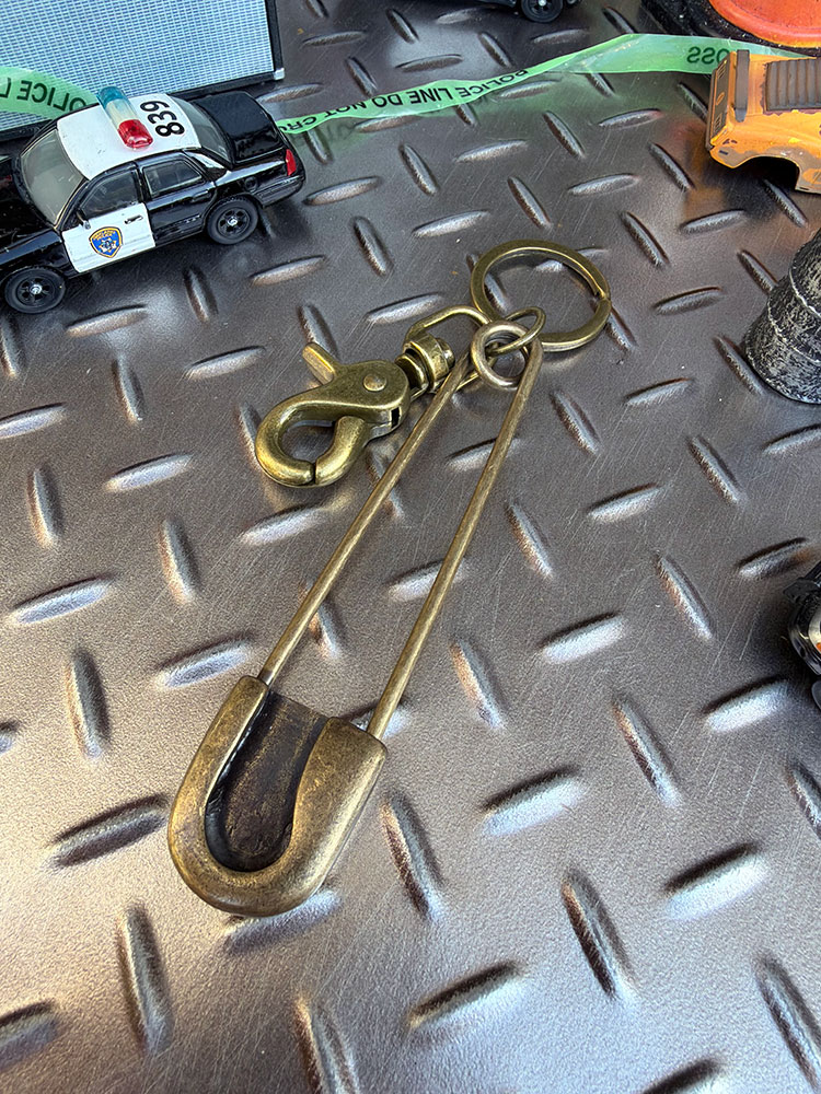楽天市場】安全ピン キーホルダーの通販