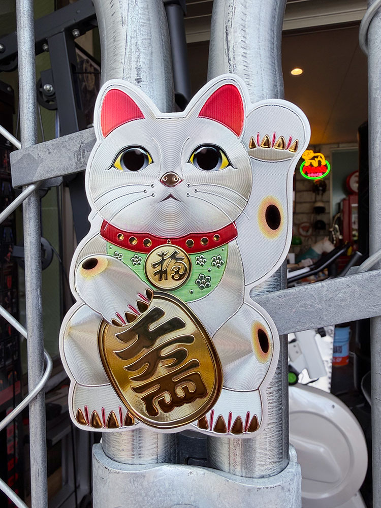 楽天市場】招き猫 置物（車用品・バイク用品）の通販