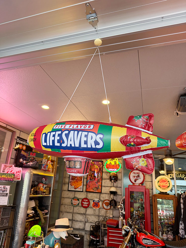 ライフセーバー　飛行船型　インフレータブル　アメリカン雑貨　アメリカ雑貨　グッズ　おしゃれ　かっこいい　ガレージ雑貨　ガレージング雑貨　ショップインテリア