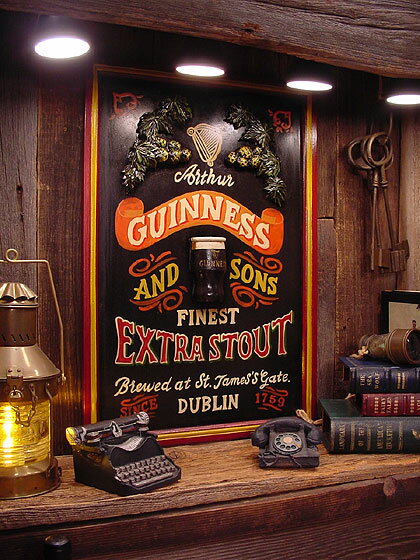 ギネスビールの木製看板