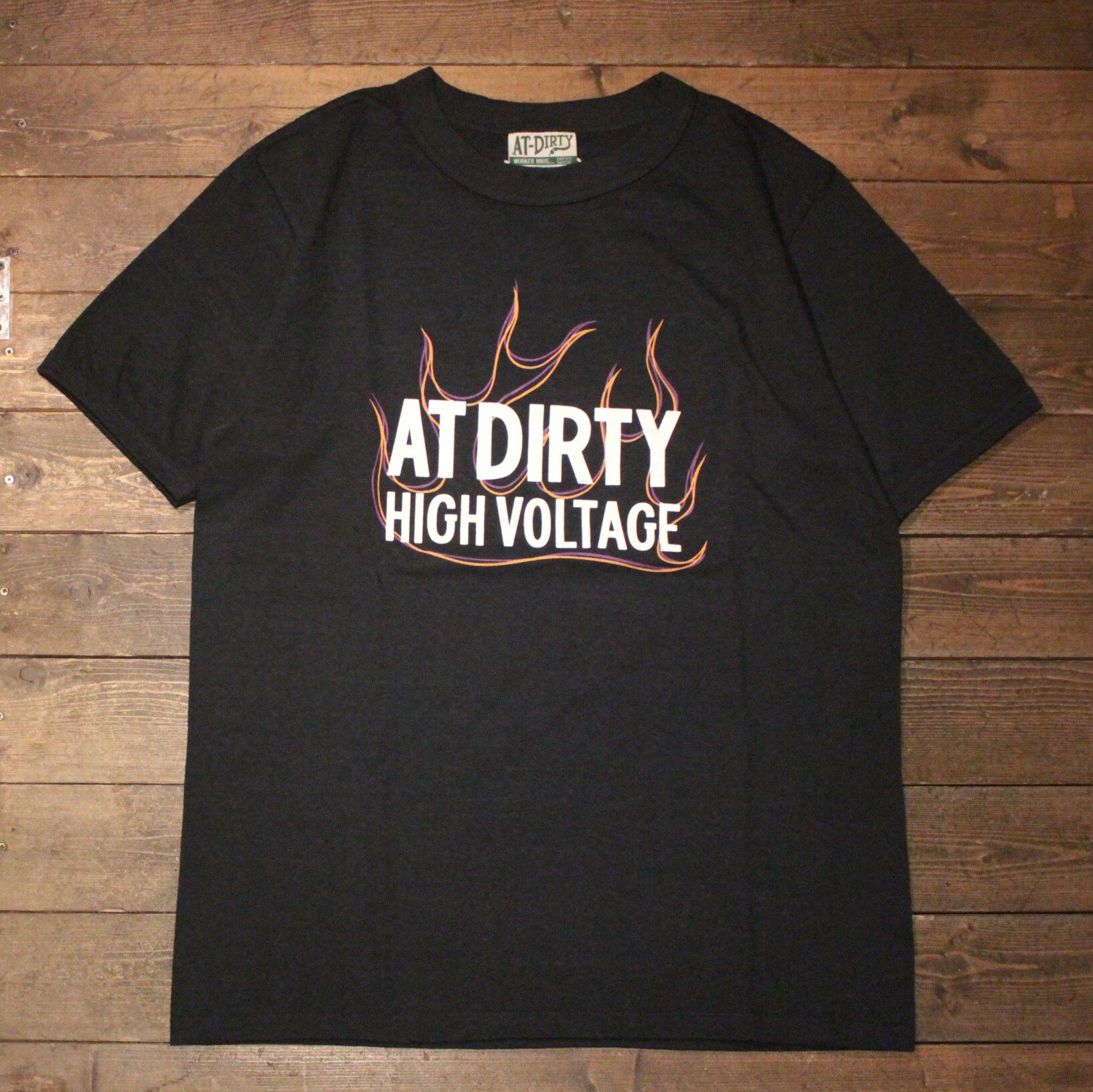 AT-DIRTY"HIGH VOLTAGE"S/S TEEBLACK【AT-DIRTY】(アットダーティー)正規取扱店(Official Dealer)Cannon Ball(キャノンボール)【あす楽対応/半袖Tシャツ/プリントTシャツ】