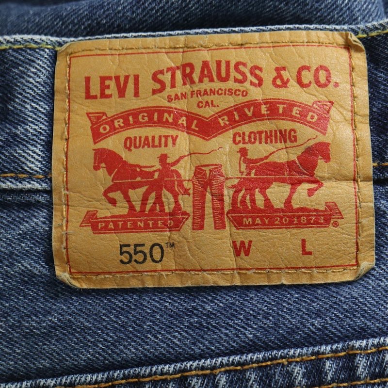 大きいサイズ メンズW44/L30インチ リーバイス Levi's 550-4886 5ポケットデニムパンツ テーパードシルエット ジーンズ Gパン 実寸ウエスト112cm ブルーデニム系 pc-0496 アメカジ ビンテージ 古着 【中古】