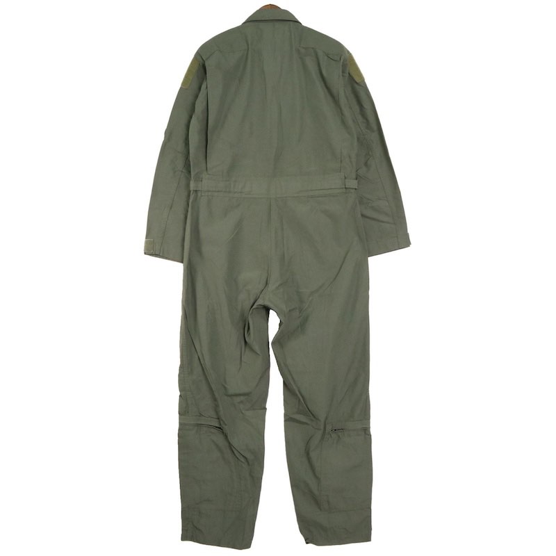 大きいサイズ メンズUS-42Rサイズ 90's CARTER INDUSTRIES, INC. COVERALLS, FLYERS, CWU-27/P TYPE I, CLASS 1 SAGE GREEN 1659 ミリタリー オールインワン つなぎ 実寸胸囲116cm グリーン系 pc-0574 アメカジ ビンテージ オールド 古着 【中古】