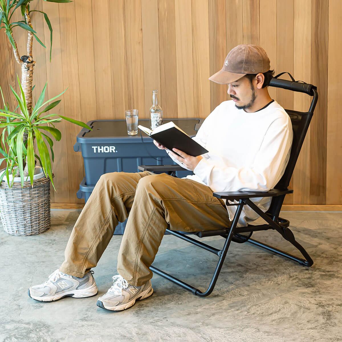 アッソブ×サンデーマウンテン ハイバックリクライニングローローバーチェア メッシュ AS2OV×SUNDAY MOUNTAIN HIGH BACK RECLINING LOW ROVER CHAIR MESH 392101TG-10 別注 折りたたみ スリム インテリア ベランピング キャンプ アウトドア canpanera-10096818 OutdoorStyle サンデーマウンテン サンプル画像3