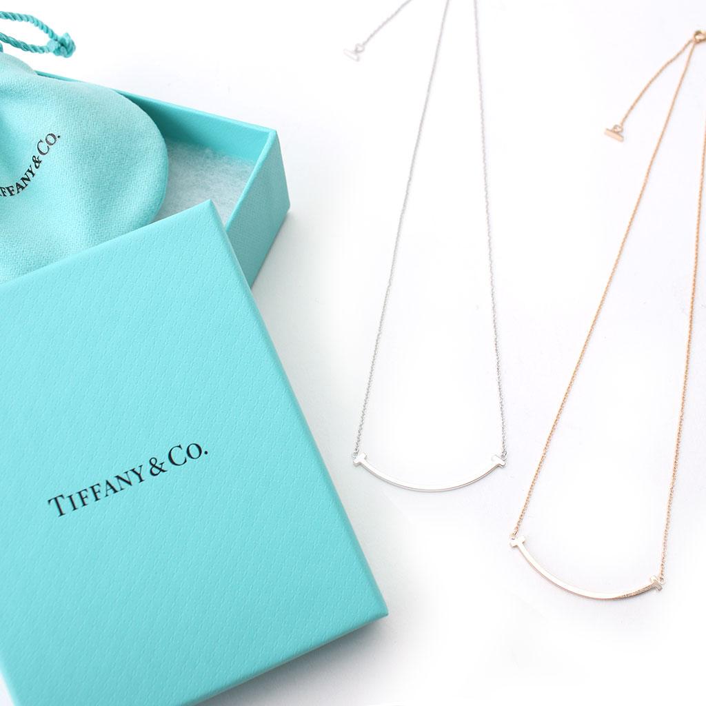 Tスマイル 純正紙袋＆BOX付き ティファニー K18 ゴールド 金属アレルギー レディース ネックレス Tiffany＆co ブランド Tコレクション Tiffany T 35189424 女性 彼女 おしゃれ ミニ ペンダント 18金 成人式 新社会人 プレゼント TNE 新生活 入学 卒業