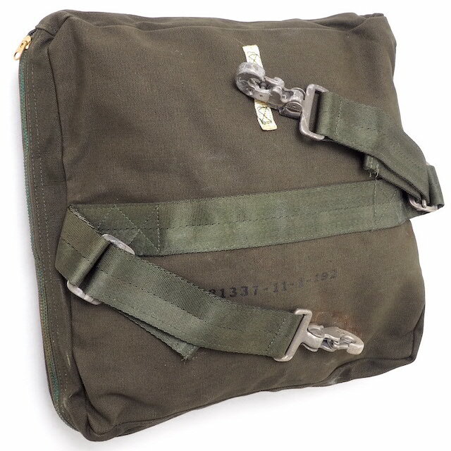 US（米軍放出品）Aircraft Individual Survival Kit Case [Canvas][OD][エアクラフト インディビジュアル サバイバルキットケース]