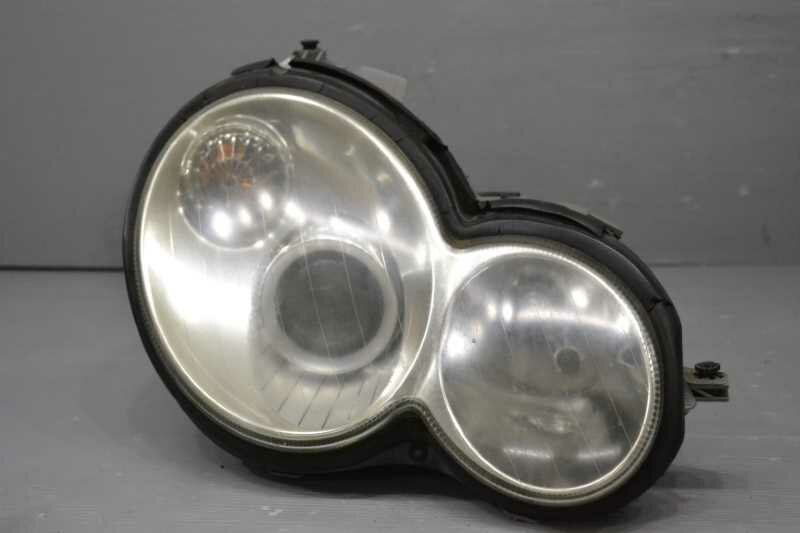 ベンツ C200 コンプレッサー(203 742) 純正 HELLA 破損無 取付OK 動作保証 右 ヘッドライト バラスト H..