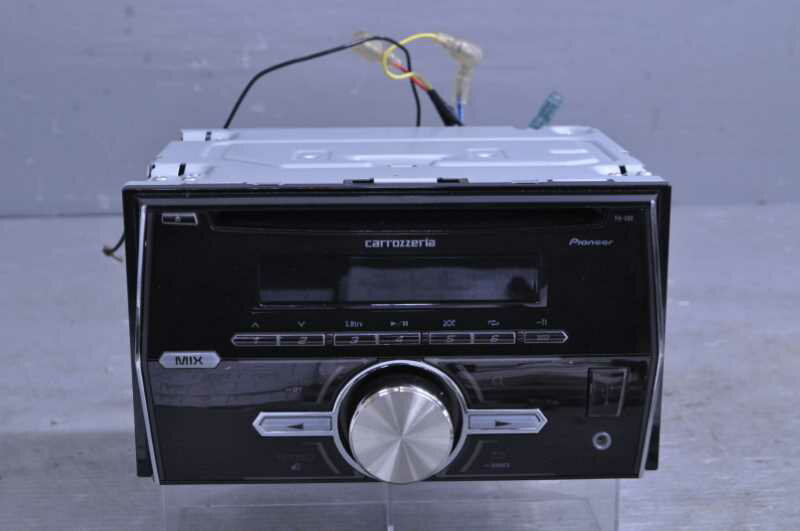 AZワゴン 後期(MJ23S) 社外 Pioneer パイオニア 破損無 取付OK 動作保証 CD オーディオデッキ USB AUX 2DIN FH-580 k082423 中古20240508