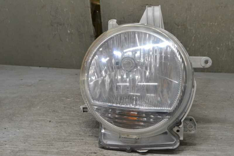 ムーブ ラテ X 前期(L550S L560S) 純正 コイト 破損無 取付OK 動作保証 右 ヘッドライト ハロゲン 100-51761 / 81110-B2120 k071126 中古20230413