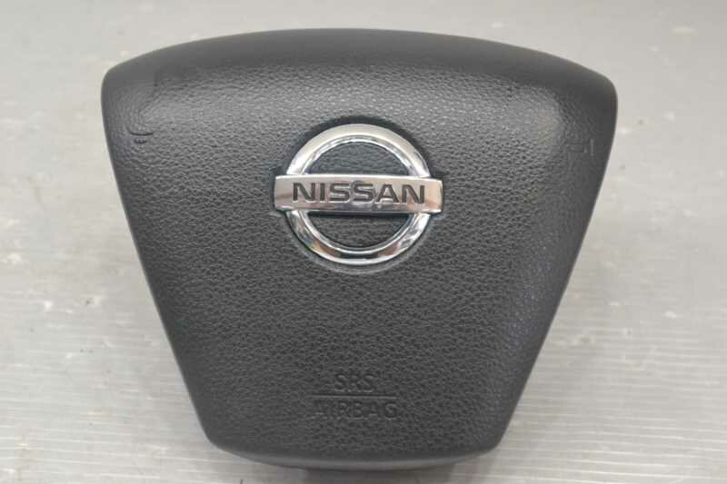 エルグランド ハイウェイスター 前期(TE52 TNE52 PE52 PNE52) 純正 破損無 取付OK ステアリング ホーンパット / K8510-1AN0A k074117 中古20230722