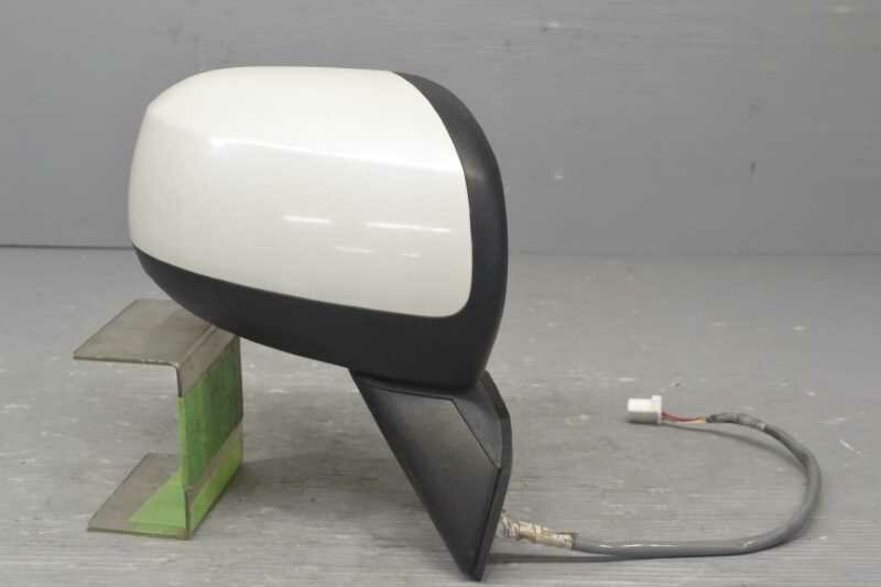 ムーヴ L 後期(LA100S LA110S) 純正 破損無 取付OK 動作保証 右 ドアミラー 5P 電格 W24 k074914 中古20230905