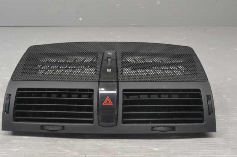 マーク X 後期(GRX120 GRX121 GRX125) 純正 破損無 取付OK 動作保証 センター エアコン吹出口 ハザードスイッチ付 k075294 中古20230914