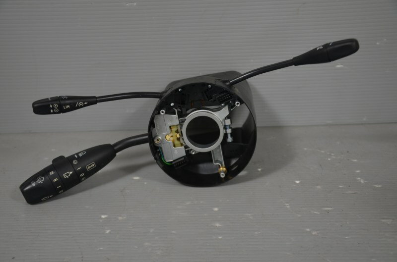 ベンツ A170 エレガンス 右ハンドル車 前期(169032) 純正 破損無 取付OK 動作保証 ディマースイッチ ウィンカー ワイパーレバー K065170 中古20221022