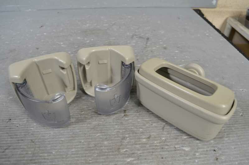 EKワゴン 後期(H82W) 純正 破損無 取付OK ドリンクホルダー左右 ダストボックス セット / MR590598YB 7255A001YA 8010A176YA k077962 中古20231208