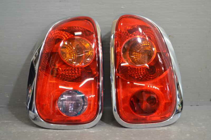 ミニ クーパー クロスオーバー R60 右ハンドル 前期(ZB16) 純正 破損無 取付OK 動作保証 テールライト 左右 セット テールランプ 右左 03.444.65.0 03.445.65.0 63219808154 k093172 中古20251115