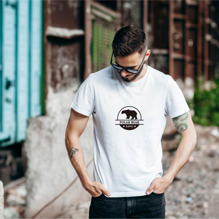 Tシャツ 半袖 熊 シロクマ くま 白熊 LOVE ロゴ マーク 動物 名入 メンズ レディース カジュアル 大きい サイズ ゆったり おもしろい ブランド シンプル 白 黒 プリント ティーシャツ グッズ かわいい アウトドアの商品画像 2