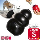 楽しく遊びながらしつけトレーニング KONG EXTREME -ブラックコング- 犬の自然なしつけや知育に役立つ、天然ゴム100％の丈夫でユニークな玩具。不規則な転がりやバウンド、かみ心地のよいユニークな形状。内側が空洞になっており、コング独自の凹凸に専用ペーストやフードを入れることで、犬が中身を取り出そうと夢中になります。 ・遊ばせながらしつけができる天然ゴム100％の犬用玩具。 ・中に犬用フードを詰めて与えれば長時間遊びます。 ・丈夫なゴム製でストレス解消。歯やあごを鍛えます。 ・噛む力の強い犬に最適。 ハードタイプで最も耐久性のあるブラックコング コングで解決！7つの知育トレーニング！ 【噛みぐせ】【歯固め】【お留守番】【退屈】 【体重管理】【クレートトレーニング】【むだ吠え＆掘りぐせ】 ■サイズ S：約 幅4.4cm×奥行き4.4cm×高さ7.1cm ■適応犬種 〜9kgまでの小型犬用 生後10か月〜6歳のアダルト、成犬用 ■カラー：ブラック(黒) ■ゴムの固さ：かため、ハード ■素材：天然ゴム(ラバー) ■用途：しつけ・知育玩具 ■製造地：アメリカ