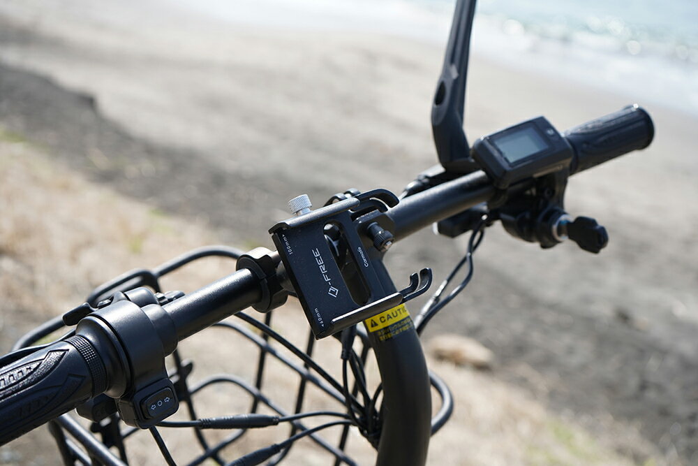 BE556 e-FREE 01 スマホルダー 特定小型原動機付自転車 e-FREE01 専用 オプション ...