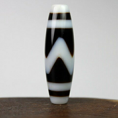 天珠 虎牙天珠 白 38×12mm ☆ 魔除け