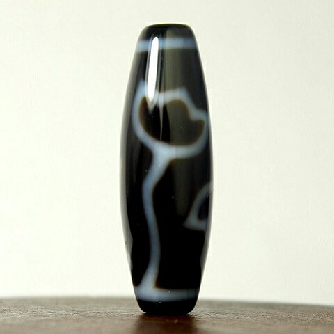 天珠 水蓮花天珠 黒 38×12mm ☆ 美容 若返り 天珠 水蓮花天珠 黒 38×12mm ☆ 美容 若返り
