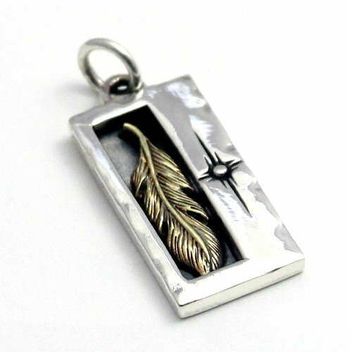 鷹 羽 フェザー イーグルフェザー ペンダント タグ型 (ペンダントトップのみ) ネックレス メンズ レディース シルバー925 アクセサリー シルバーペンダン...