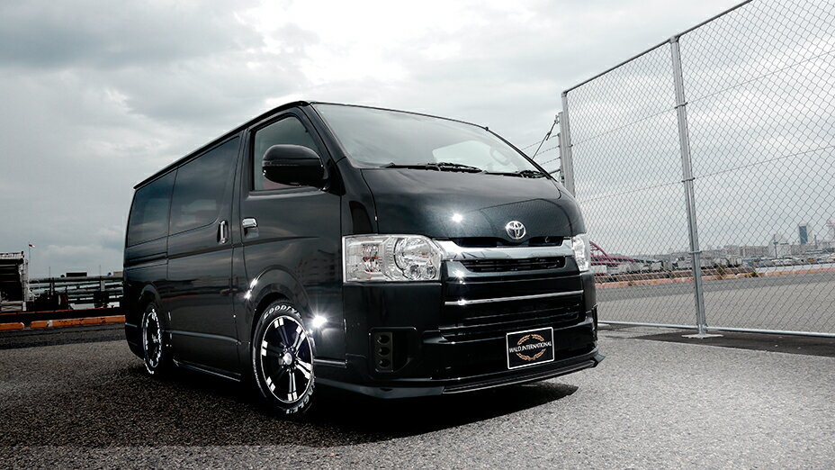 WALD　ヴァルド　（EXECUTIVE　エグゼクティブライン）　200系ハイエース　レジアスエース　4型　ナロー　エアロ4点セット（フロントスポイラー、スタイリッシュグリルカバー、サイドステップ、リアバンパースポイラー）