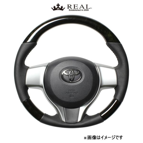 メーカー REAL 商品 オリジナルシリーズ 品番 P130-BKW-BK JAN 4571461316383 カラー ブラックウッド ステッチ ブラックステッチ サイズ A:363/B:366/C:30/D:32/E:36/F:41 仕様 車両 トヨタ 車種 シエンタ 型式 170系 年式 H27(2015)/07〜R4(2022)/08 適合詳細 備考 ・ソフトDシェイプ/純正同径/ノーマルグリップ・スタンダードレザー/ベースボールステッチ(レッド&ブラックオールレザーのみユーロステッチ) 注意事項メーカー希望小売価格はメーカーサイトに基づいて掲載しています。