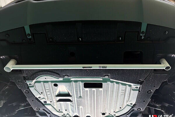 ULTRA RACING ウルトラレーシング フロントメンバーブレース ホンダ CR-V RW2 18/08-年式 LA2-3819