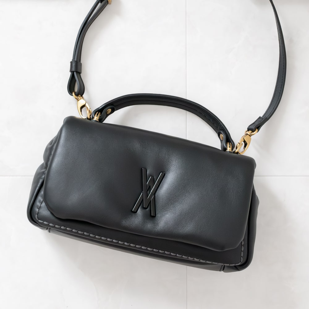 樂天商城 - VISONA [ヴィソナ]パデッドフラップ2WAYハンドバッグ5A 25531 NERO ブラック本革 / インポート / ショルダー / ロゴ / モード / おしゃれ /