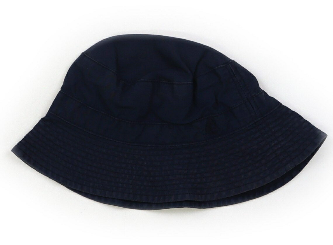 　ブランド 　PETIT BATEAU(プチバトー) 　カテゴリー 　帽子 　サイズ 　Hat/Cap 　色 　ネイビー 　状態 　★★ 　記名 　なし 　ジャンル 　Boy 実際のサイズ表記は86cm、49。綿布帛素材。全体に強い色あせがあります。 ＊【状態】【サイズ】に関しての詳しい説明はこちら