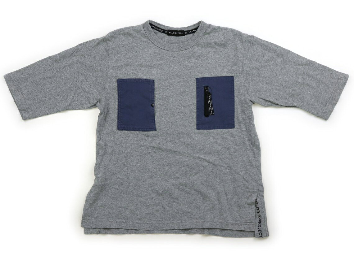 　ブランド 　BLUE CROSS(ブルークロス) 　カテゴリー 　Tシャツ・カットソー 　サイズ 　150サイズ 　色 　杢グレー 　状態 　★★★ 　記名 　なし 　ジャンル 　Boy サイズ表記はM。柔らかいコットン。毛羽立ちがありますが、まだお使い頂けそうです。 ＊【状態】【サイズ】に関しての詳しい説明はこちら