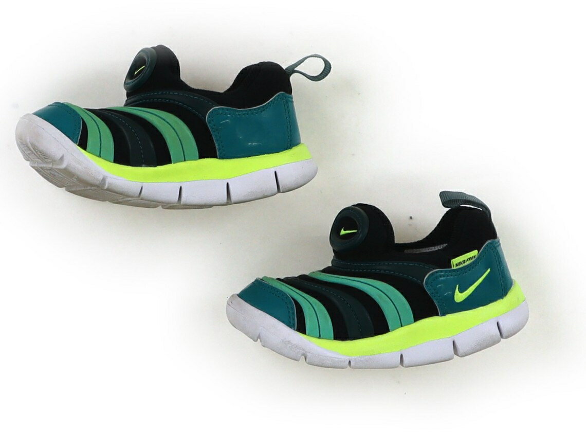 ナイキ NIKE スニーカー 靴13cm〜 男の子 ブラック・グリーン系 子供服 ベビー服 キッズ アウトレット ユーズド 【中古】キッズ・ベビー・マタニティ 2