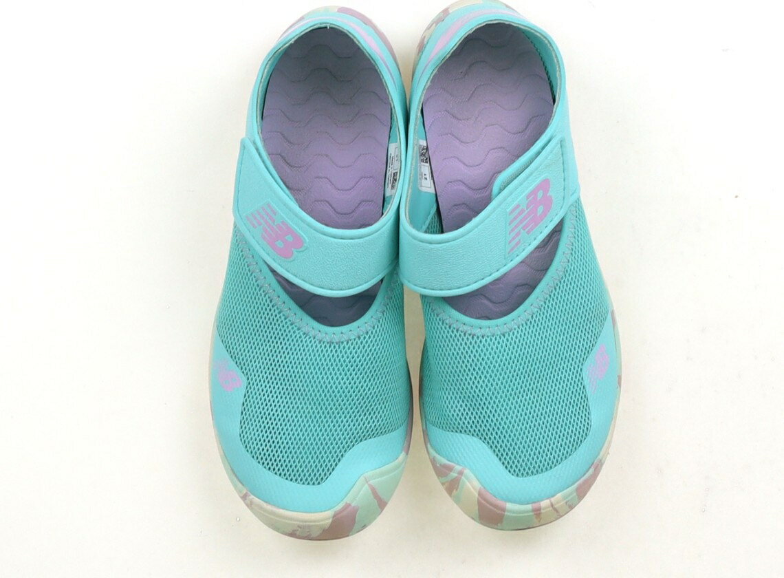 ニューバランス New Balance スニーカー 靴20cm〜 女の子 ミント 子供服 ベビー服 キッズ アウトレット ユーズド 【中古】キッズ・ベビー・マタニティ