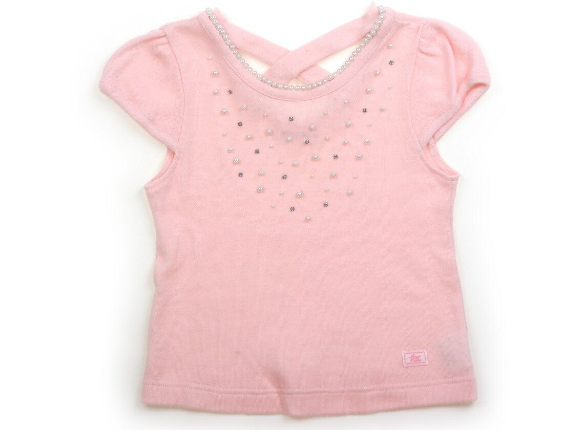 　ブランド 　mezzo piano(メゾピアノ) 　カテゴリー 　Tシャツ・カットソー 　サイズ 　160サイズ 　色 　ピンク・パール 　状態 　★★★ 　記名 　なし 　ジャンル 　Girl 表薄起毛のアクリルのカットソー生地です。衿ぐりと前ヨーク、後ろタスキにパール飾りが付いています。タスキ部分と前ヨークのパーツが各1個取れかかっています。若干毛羽立ちがありますが、まだお使いいただけそうです。半袖ですが、薄起毛の生地なのでオールシーズンに分類しました。 ＊【状態】【サイズ】に関しての詳しい説明はこちら