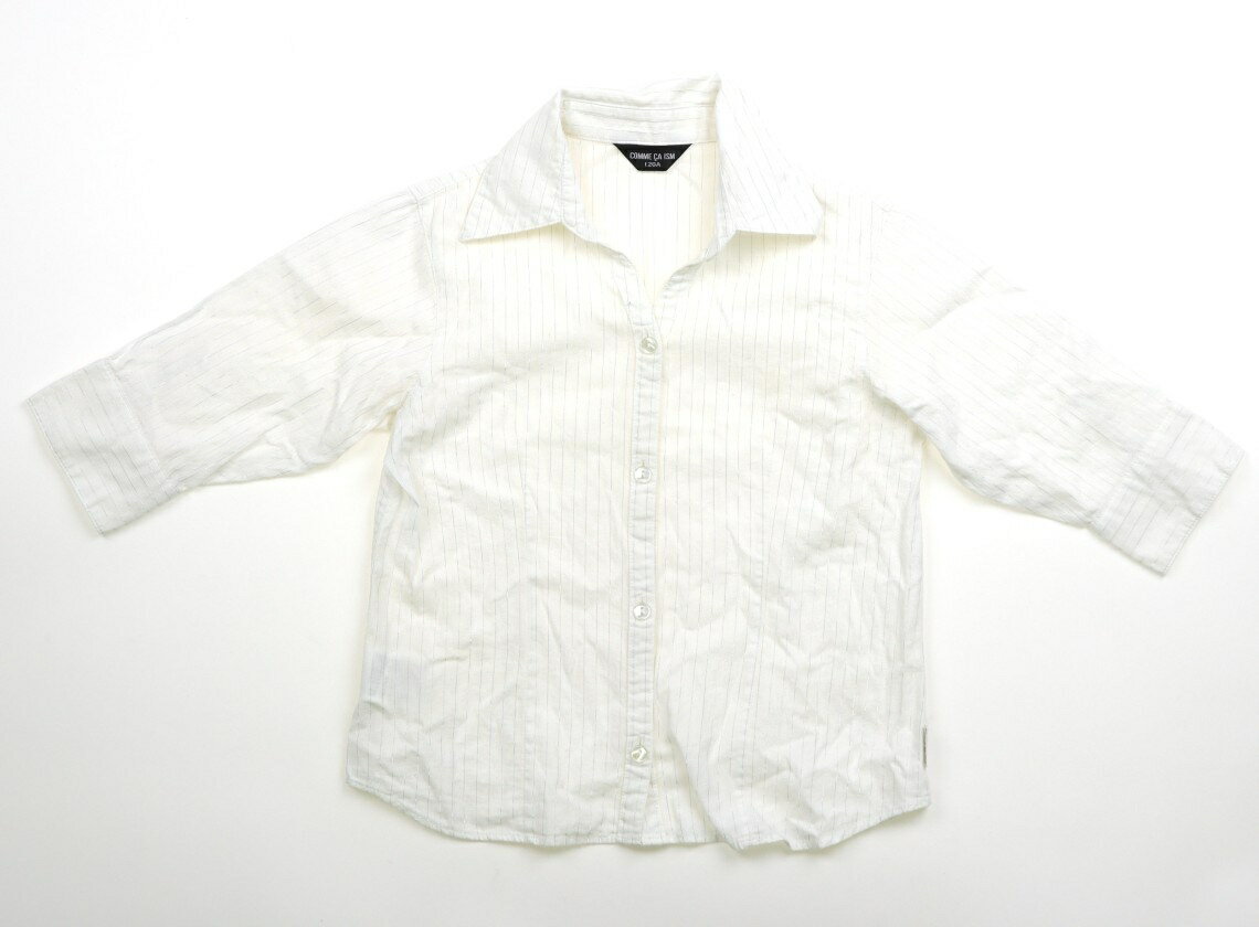 　ブランド 　COMME CA ISM(コムサイズム) 　カテゴリー 　シャツ・ブラウス 　サイズ 　120サイズ 　色 　ホワイト・シルバーライン 　状態 　★★★ 　記名 　なし 　ジャンル 　Girl ポリエステルコットンシャツ。透け感あります。特に目立つ汚れはなくまだお使い頂けそうです。 ＊【状態】【サイズ】に関しての詳しい説明はこちら