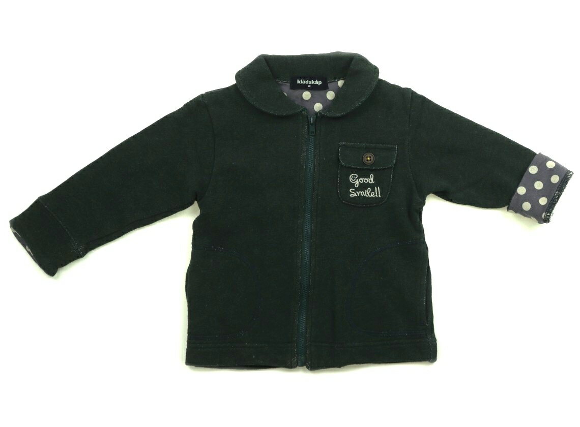 　ブランド 　kladskap(クレードスコープ) 　カテゴリー 　ジップアップトレーナー 　サイズ 　90サイズ 　色 　グリーン 　状態 　★★★ 　記名 　なし 　ジャンル 　Boy 裏毛トレーナー地。薄い汚れがいくつか見られ、全体に色あせ・毛羽立ちがあります。 ＊【状態】【サイズ】に関しての詳しい説明はこちら