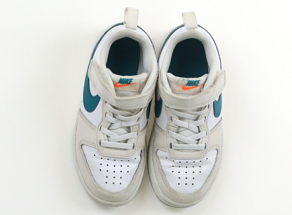 ナイキ NIKE スニーカー