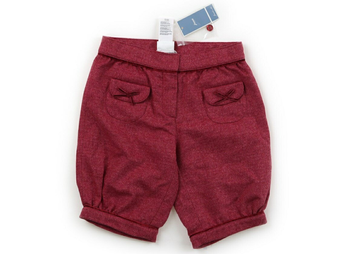 　ブランド 　Jacadi(ジャカディ) 　カテゴリー 　ショートパンツ 　サイズ 　80サイズ 　色 　マゼンタ 　状態 　N 　記名 　なし 　ジャンル 　Girl ウール混の暖かい生地。リボンはベロアです。前ファスナー開き。サイズ調整...