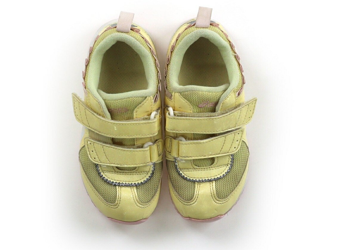 　ブランド 　Asics(アシックス) 　カテゴリー 　スニーカー 　サイズ 　靴17cm〜 　色 　レモン、ラメ 　状態 　★★ 　記名 　なし 　ジャンル 　Girl 17．5cmサイズ。全体にうっすら土汚れがあります。やや型崩れがあり...