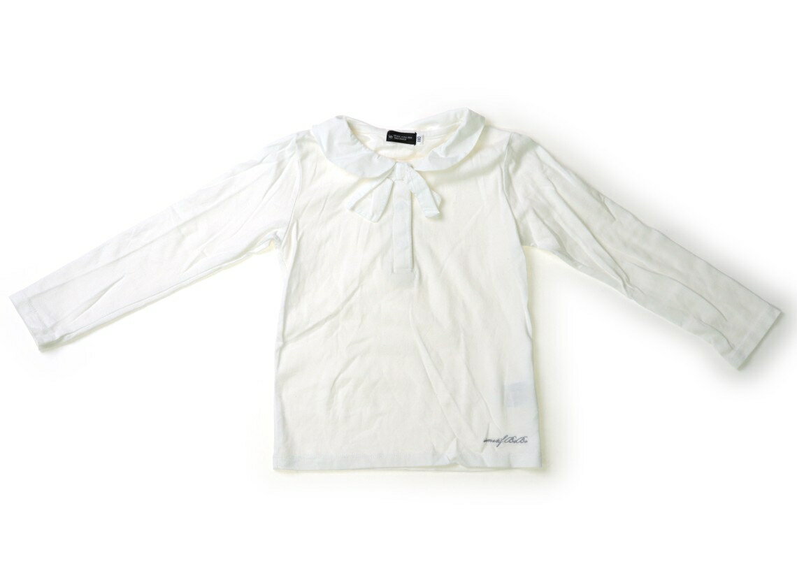 　ブランド 　BeBe(べべ) 　カテゴリー 　Tシャツ・カットソー 　サイズ 　110サイズ 　色 　ホワイト 　状態 　★★★ 　記名 　あり（タグ） 　ジャンル 　Girl 天竺コットンとシャツ。全体的に使用感がありますが、特に目立つ汚れはなくまだお使い頂けそうです。 ＊【状態】【サイズ】に関しての詳しい説明はこちら