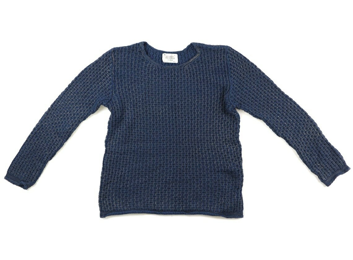 　ブランド 　ZARA(ザラ) 　カテゴリー 　ニット・セーター 　サイズ 　160サイズ 　色 　ブルー、ゴールド 　状態 　★★ 　記名 　なし 　ジャンル 　Girl 実際のサイズ表記は164cm。アクリルコットン素材の透かし編みニット。色褪せと洗いざらし感があります。 ＊【状態】【サイズ】に関しての詳しい説明はこちら