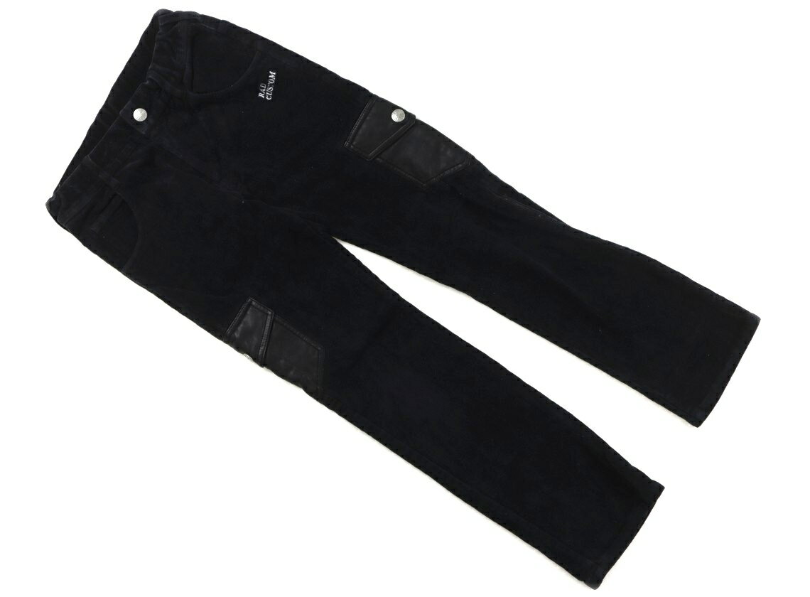 　ブランド 　RAD CUSTOM(ラッドカスタム) 　カテゴリー 　パンツ 　サイズ 　140サイズ 　色 　ブラック 　状態 　★★★ 　記名 　なし 　ジャンル 　Boy SAMPLE表記あり。サイズ調整ゴムが付いています。前ファスナ...