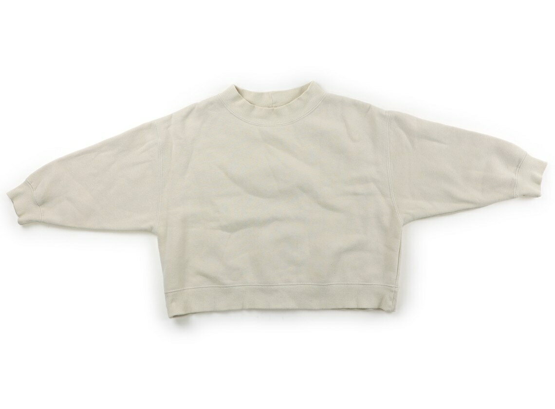 　ブランド 　LOWRYS FARM(ローリーズファーム) 　カテゴリー 　トレーナー・プルオーバー 　サイズ 　110サイズ 　色 　アイボリー 　状態 　★★★ 　記名 　なし 　ジャンル 　Girl 裏起毛スウェット地。実際のサイズ表記は、110-120cm。薄いシミがいくつか見られ、やや毛羽立ちがあります。 ＊【状態】【サイズ】に関しての詳しい説明はこちら