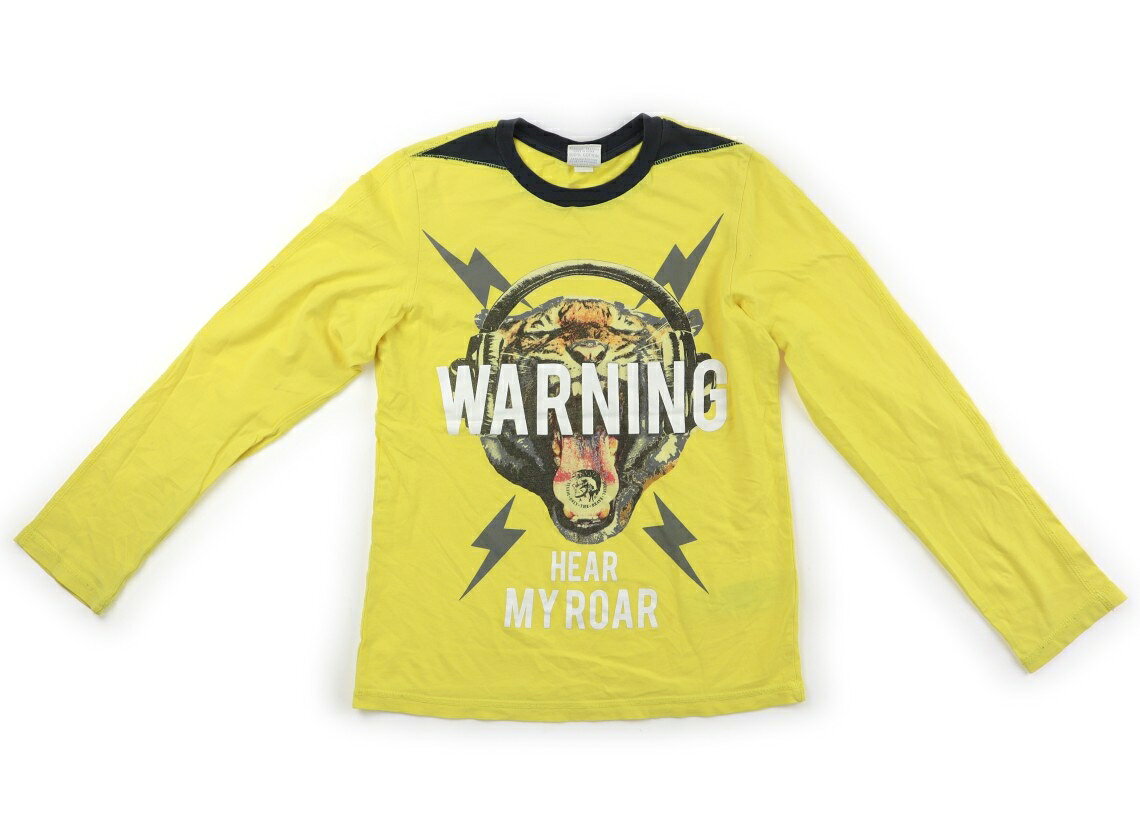 　ブランド 　DIESEL(ディーゼル) 　カテゴリー 　Tシャツ・カットソー 　サイズ 　150サイズ 　色 　イエロー・タイガー 　状態 　★★ 　記名 　なし 　ジャンル 　Boy 実際のサイズ表記は12です。左のアームホールに1cmほどステッチの切れている箇所あり。袖口に毛玉がありますが、まだまだ活躍しそうです。 ＊【状態】【サイズ】に関しての詳しい説明はこちら