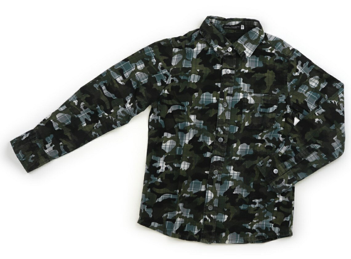 　ブランド 　BeBe(べべ) 　カテゴリー 　シャツ・ブラウス 　サイズ 　130サイズ 　色 　カーキ、ライトブルー、迷彩、チェック 　状態 　★★ 　記名 　なし 　ジャンル 　Boy 全体に色褪せ、部分的に白っぽさが見られます。使用感あります。 ＊【状態】【サイズ】に関しての詳しい説明はこちら