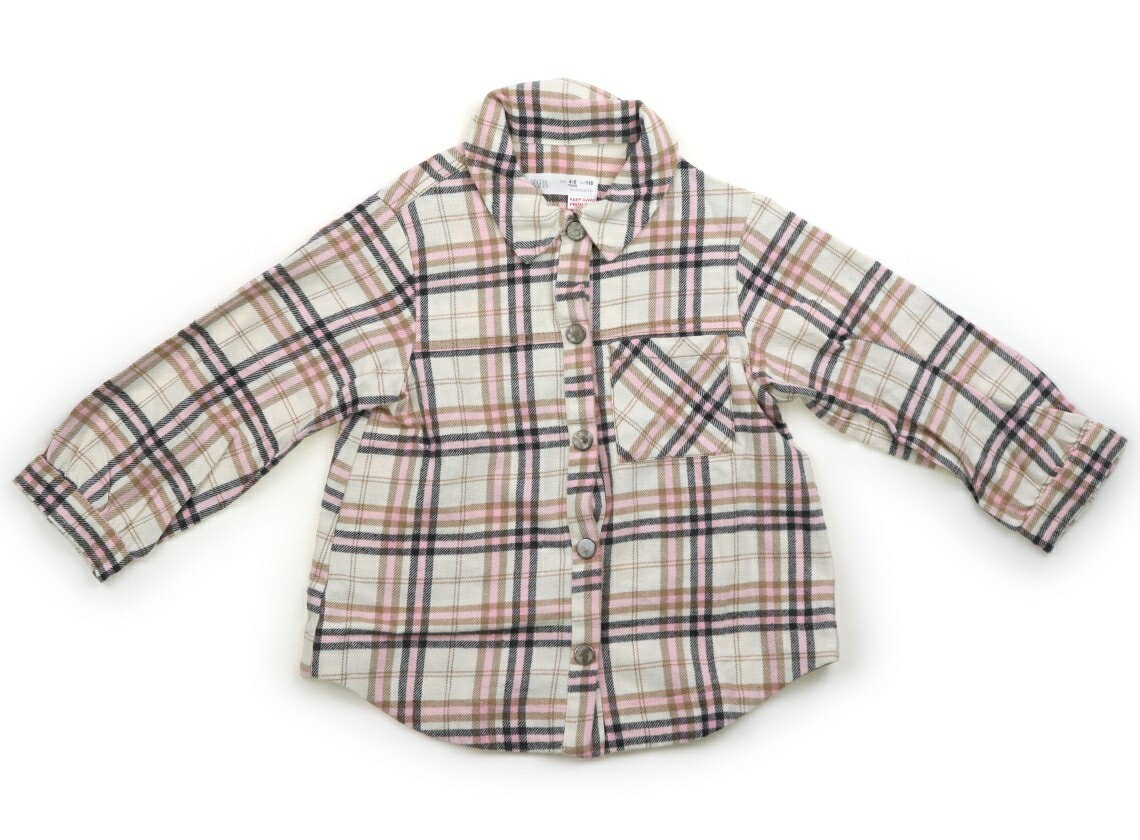 　ブランド 　ZARA(ザラ) 　カテゴリー 　シャツ・ブラウス 　サイズ 　110サイズ 　色 　オフホワイト・ピンク他・チェック 　状態 　★★★ 　記名 　なし 　ジャンル 　Girl コットン・ポリエステル素材。ボタンに変色あり。全体的に毛羽立ちがあります。 ＊【状態】【サイズ】に関しての詳しい説明はこちら